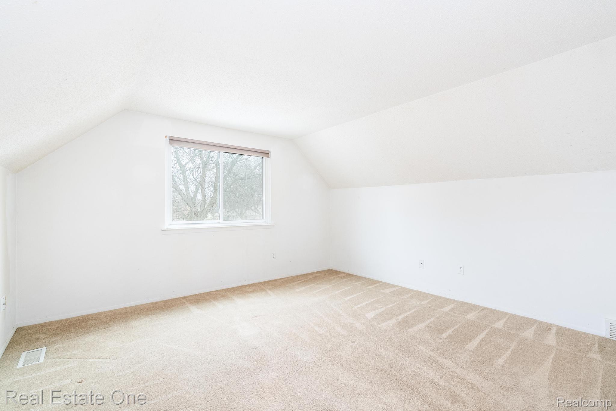 1500 Rustic Ridge Road Canton, MI 48188 - Photo 31 of 31 Second floor bedroom
