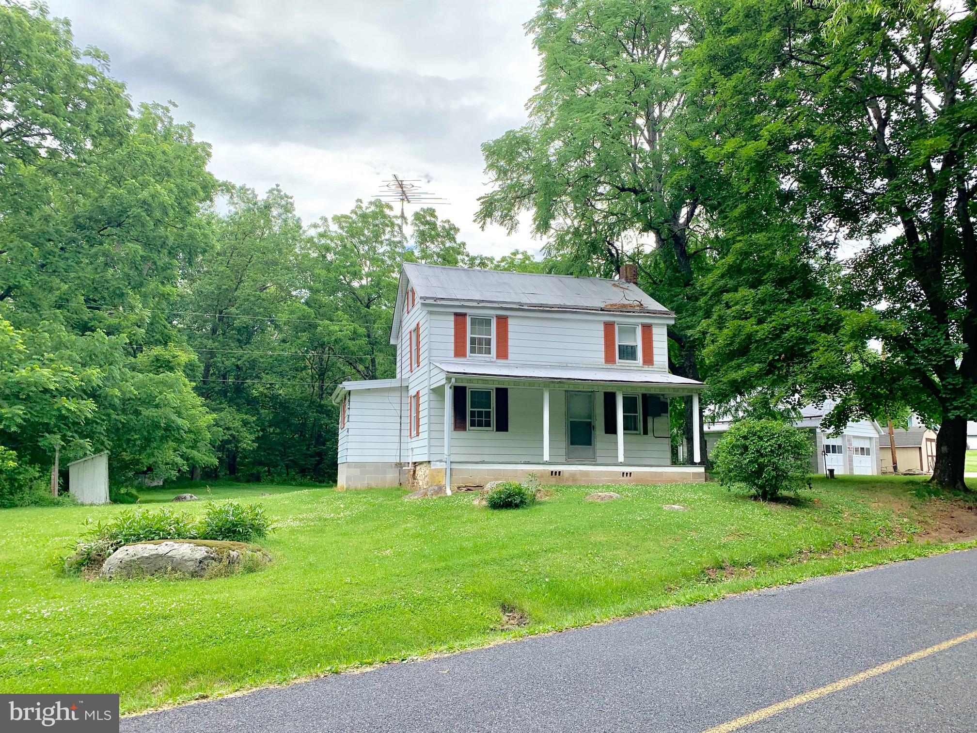 1097 McGlaughlin Road Fairfield, PA 17320 - Photo 2 of 35