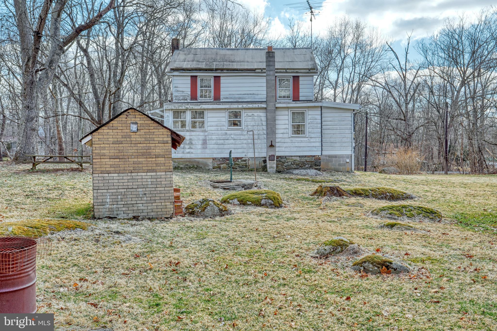 1097 McGlaughlin Road Fairfield, PA 17320 - Photo 8 of 35