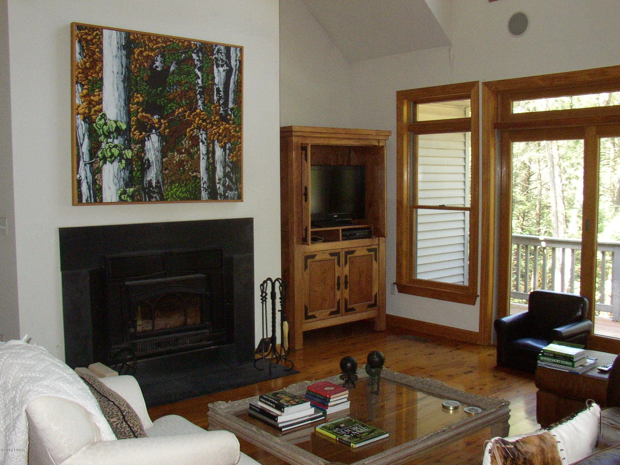 129 Mill Ridge Drive Milford, PA 18337 - Photo 11 of 35