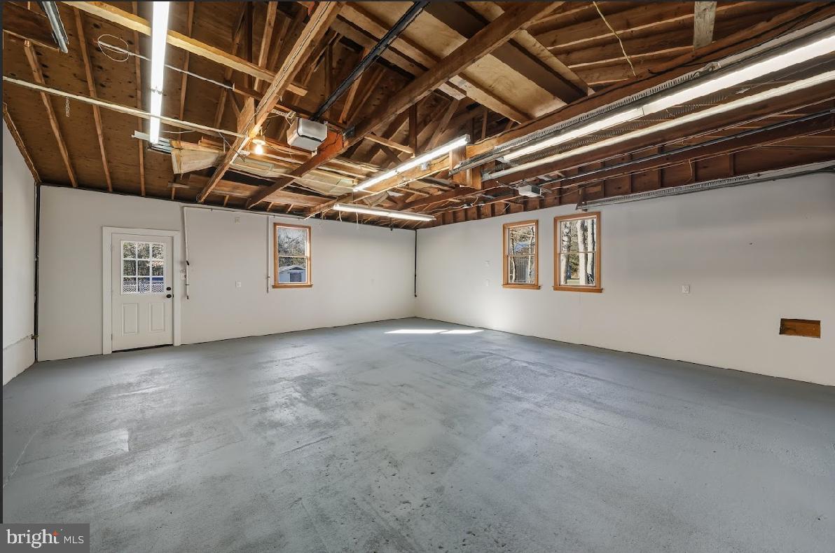 825 Mays Landing Road Hammonton, NJ 08037 - Photo 25 of 33 a view of an empty room