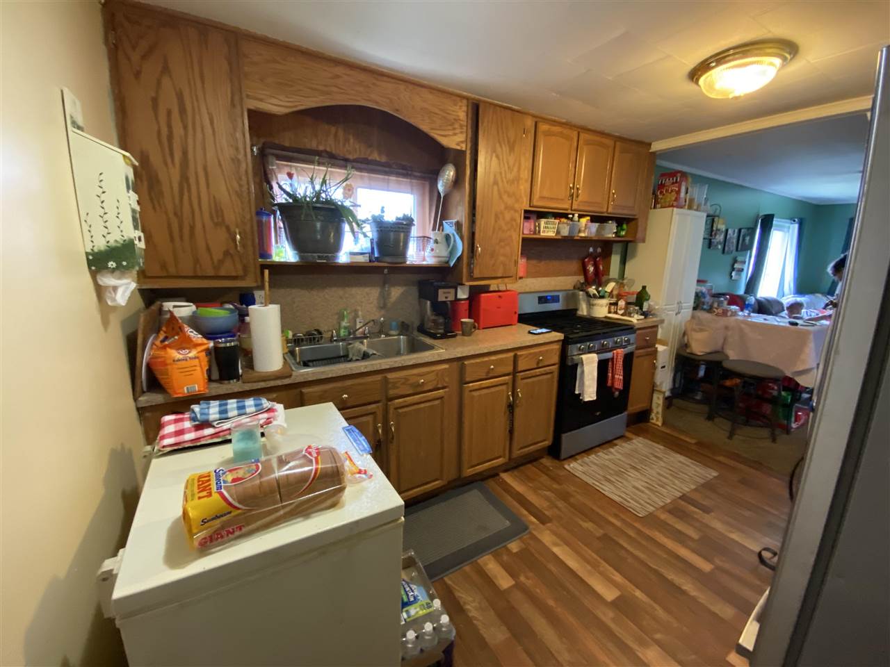 2186 East Bristol Road Burton, MI 48529 - Photo 11 of 11 50047361-12.JPG