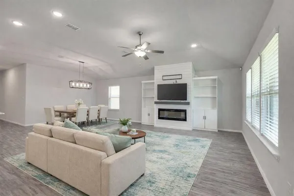 $369,500 | 6212 Painswick Drive, Aubrey, TX 76227