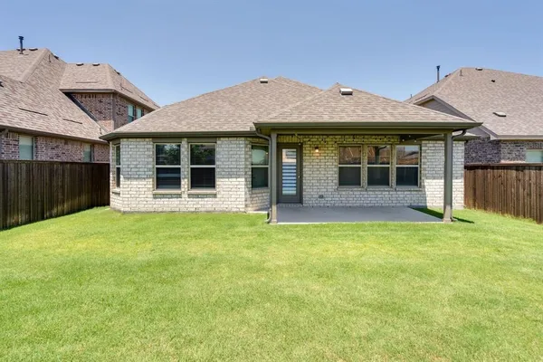 $369,500 | 6212 Painswick Drive, Aubrey, TX 76227