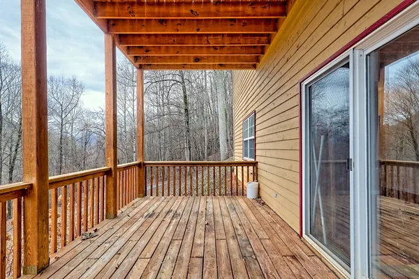 $425,000 | 162 Eagles View Valley, Hayesville, NC 28904