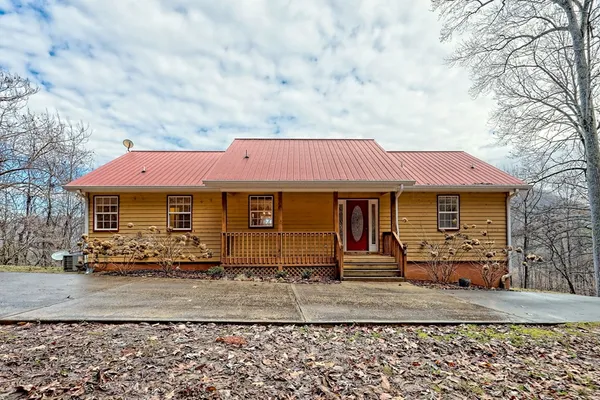 $425,000 | 162 Eagles View Valley, Hayesville, NC 28904