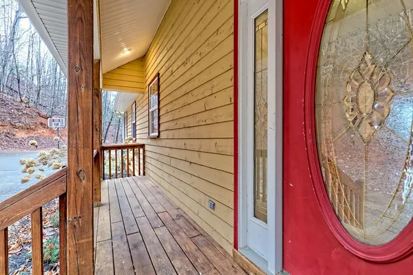 $425,000 | 162 Eagles View Valley, Hayesville, NC 28904