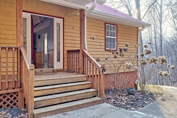 $425,000 | 162 Eagles View Valley, Hayesville, NC 28904