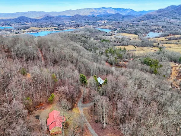 $425,000 | 162 Eagles View Valley, Hayesville, NC 28904