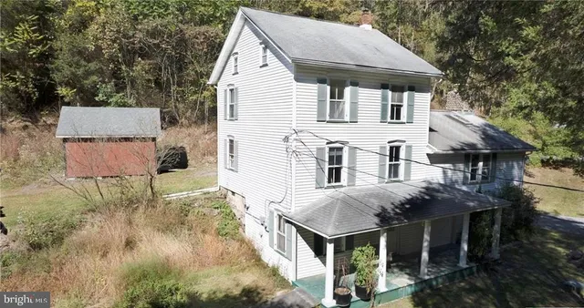 $335,000 | 313 North Fireline Road, Parryville, PA 18071