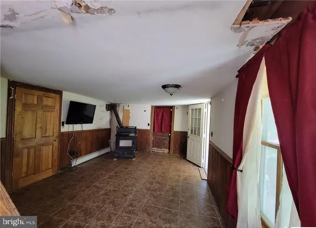 $335,000 | 313 North Fireline Road, Parryville, PA 18071