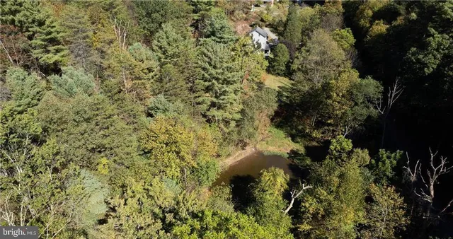 $335,000 | 313 North Fireline Road, Parryville, PA 18071