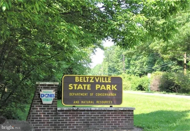 $335,000 | 313 North Fireline Road, Parryville, PA 18071