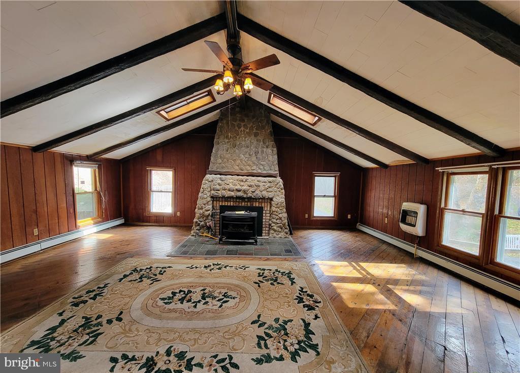 313 North Fireline Road Parryville, PA 18071 - Photo 8 of 56 Huge great room, w/wide plank flooring