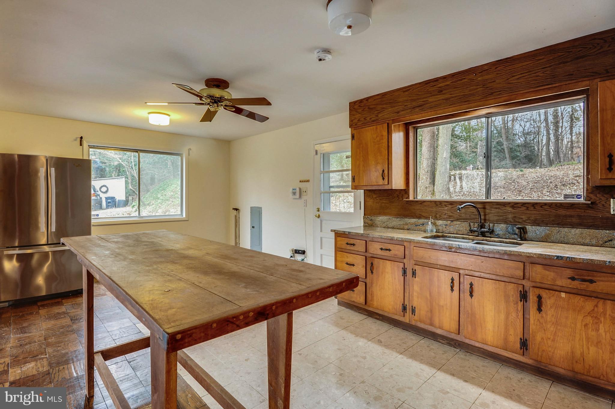 14607 Cactus Hill Road Accokeek, MD 20607 - Photo 13 of 30 Kitchen