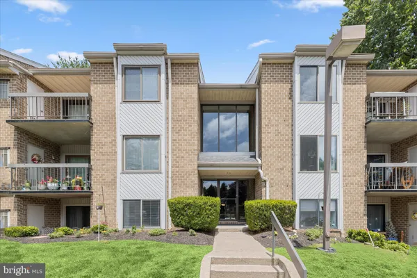 $225,000 | 2 Glenamoy Road, Unit 101, Lutherville-Timonium, MD 21093