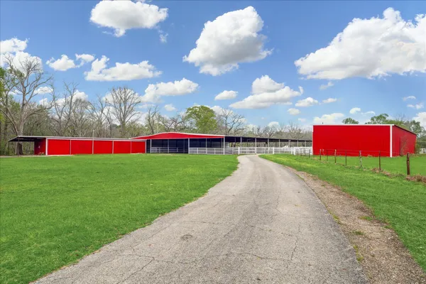 a view of a backyard with a big yard