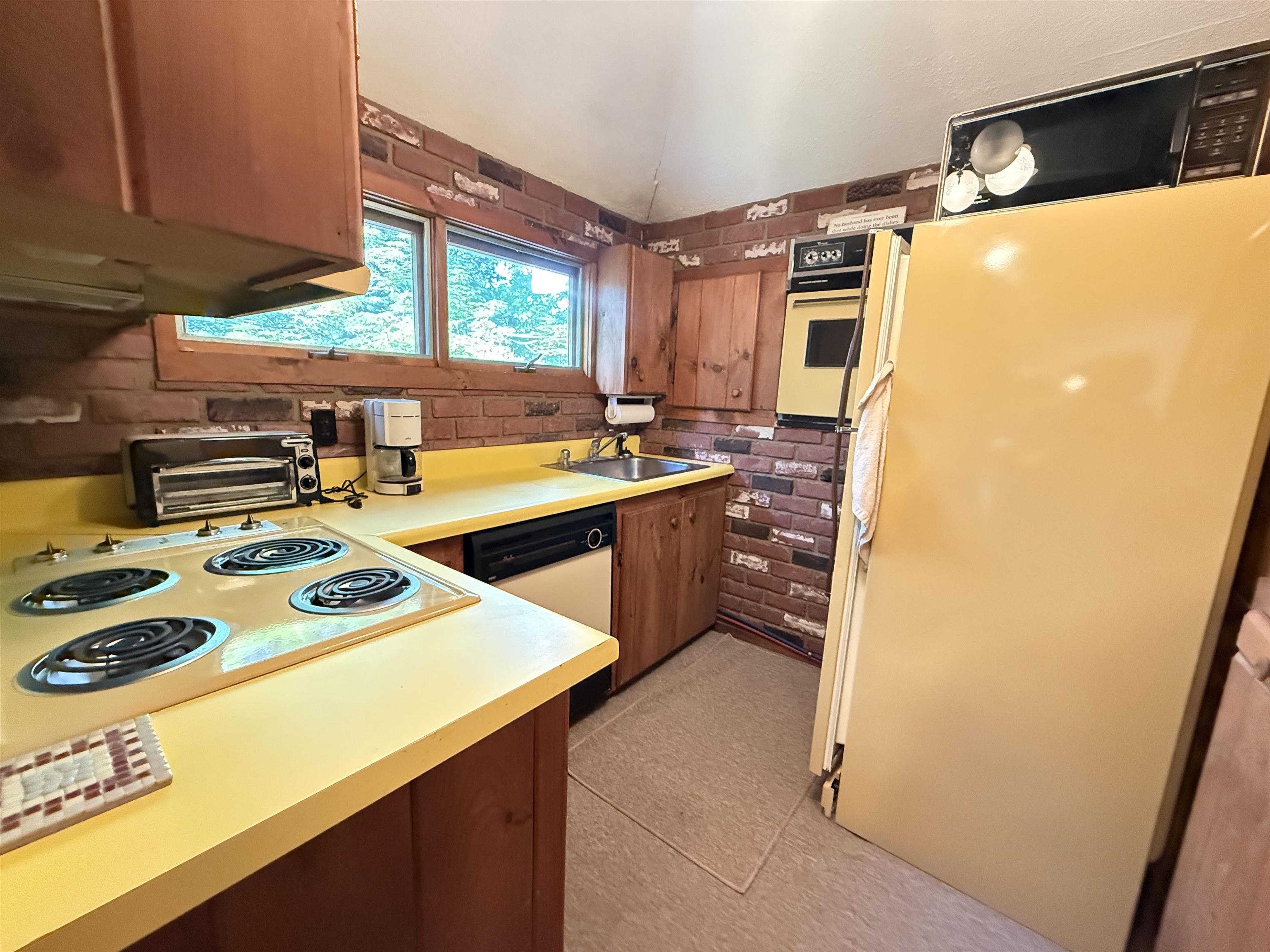 301 Vermont Rte 100, Unit 6 West Dover, VT 05356 - Photo 7 of 27 Gallery Image 7