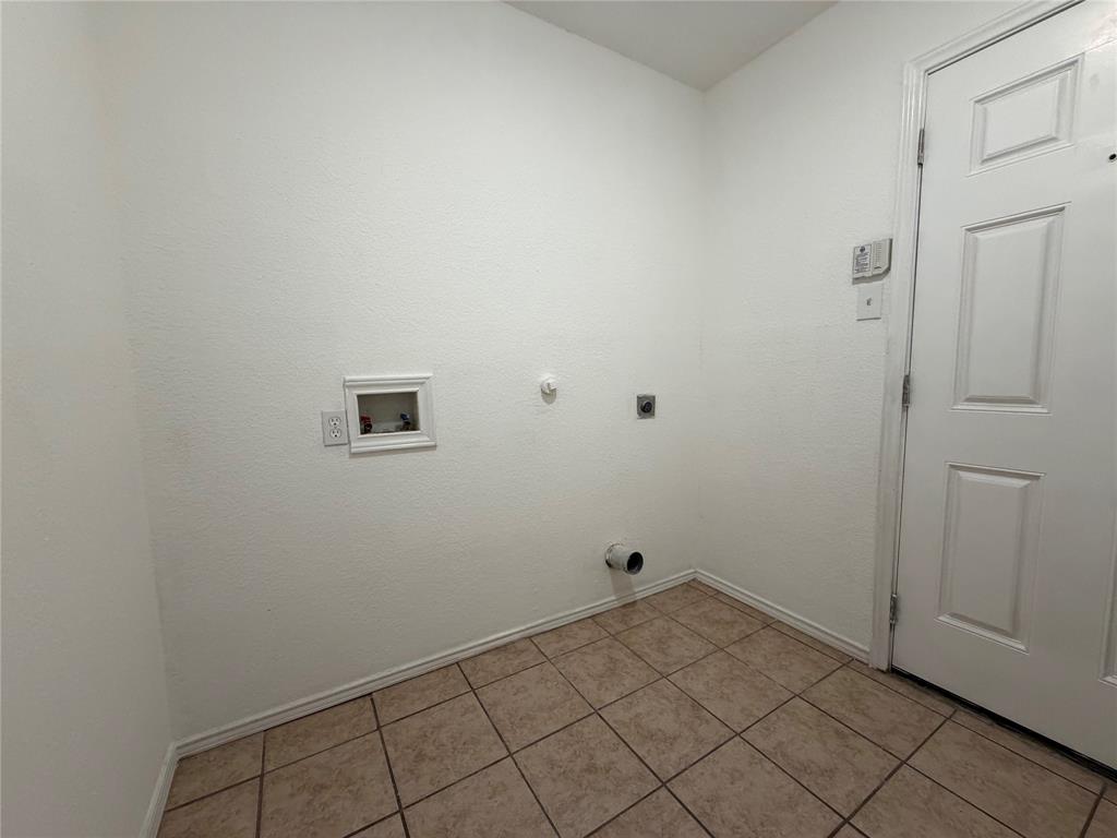 1826 Trailview Drive Terrell, TX 75160 - Photo 25 of 27 a view of a room