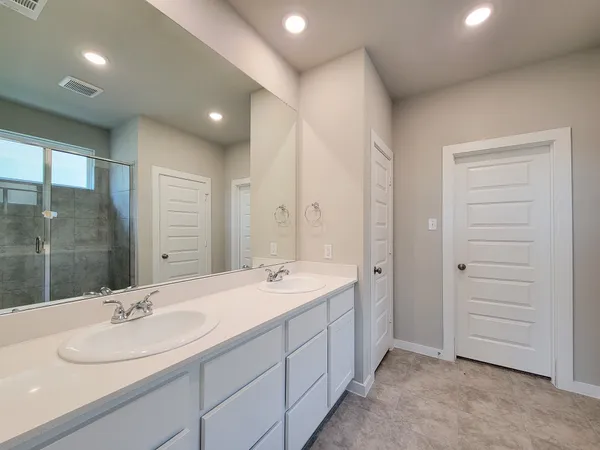 $2,395 | 2905 Terrace Grove Drive, Conroe, TX 77304