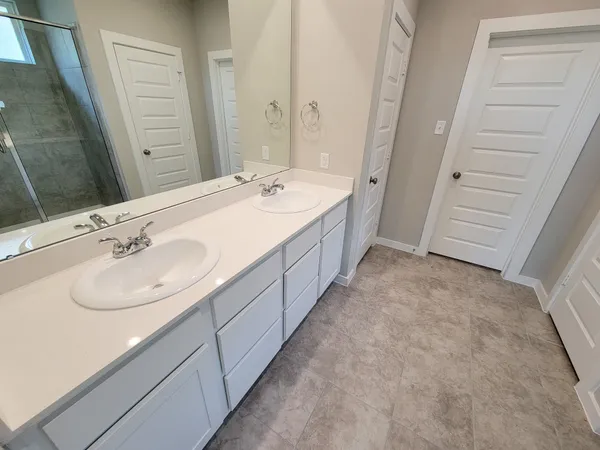 $2,395 | 2905 Terrace Grove Drive, Conroe, TX 77304