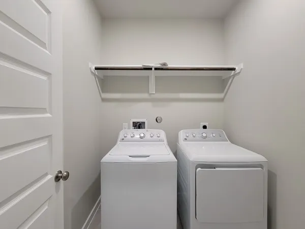 $2,400 | 2905 Terrace Grove Drive, Conroe, TX 77304