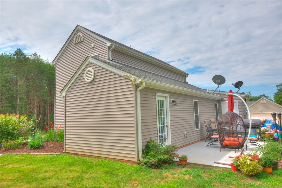 12181 Friendship Loop Drive Seneca, SC 29678 - Photo 26 of 28 Gallery Image 26