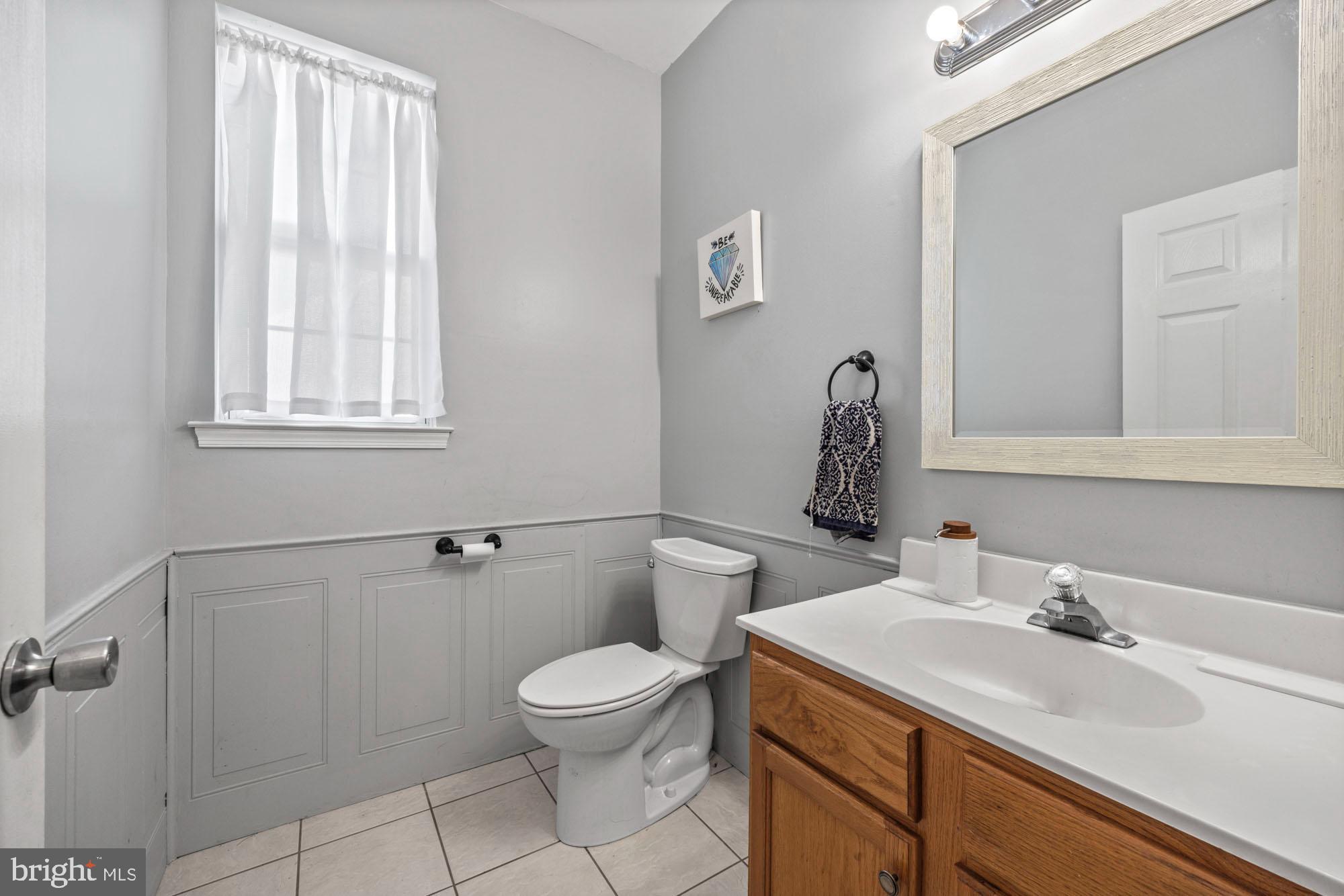 526 Riggs Avenue Berlin, NJ 08009 - Photo 25 of 37 Power Room