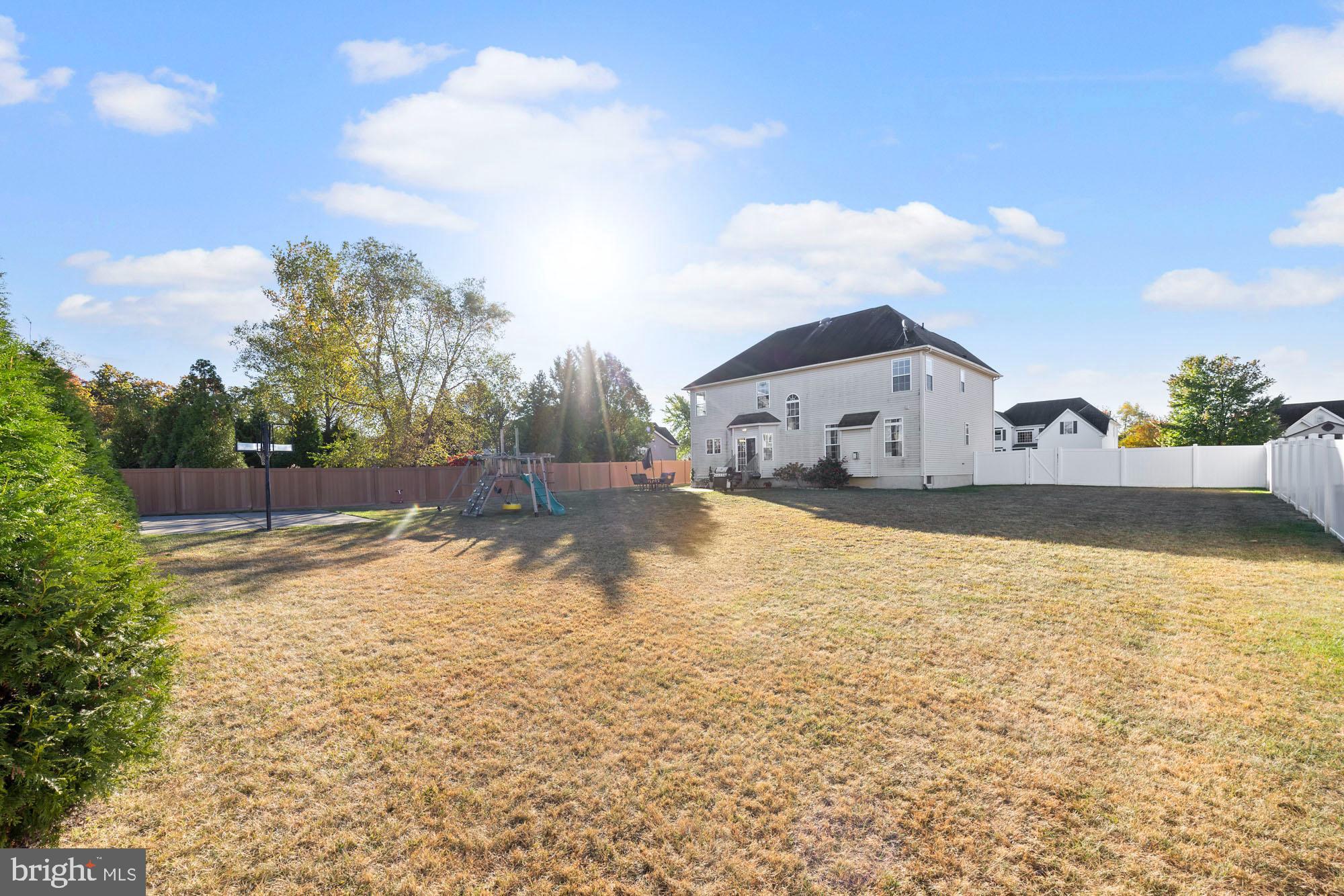 526 Riggs Avenue Berlin, NJ 08009 - Photo 6 of 37 Gallery Image 6