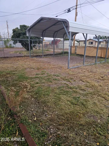 $1,000 | 113 East Navajo Street, Huachuca City, AZ 85616