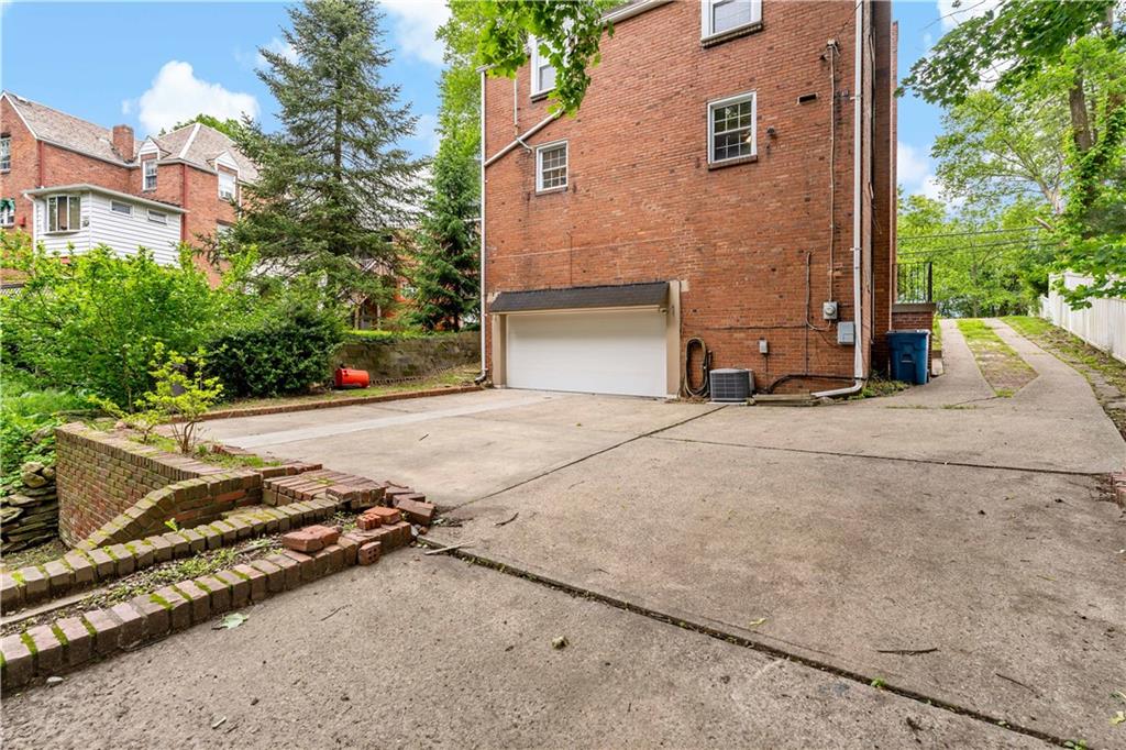 11318 Frankstown Road Pittsburgh, PA 15235 - Photo 26 of 33 Gallery Image 26