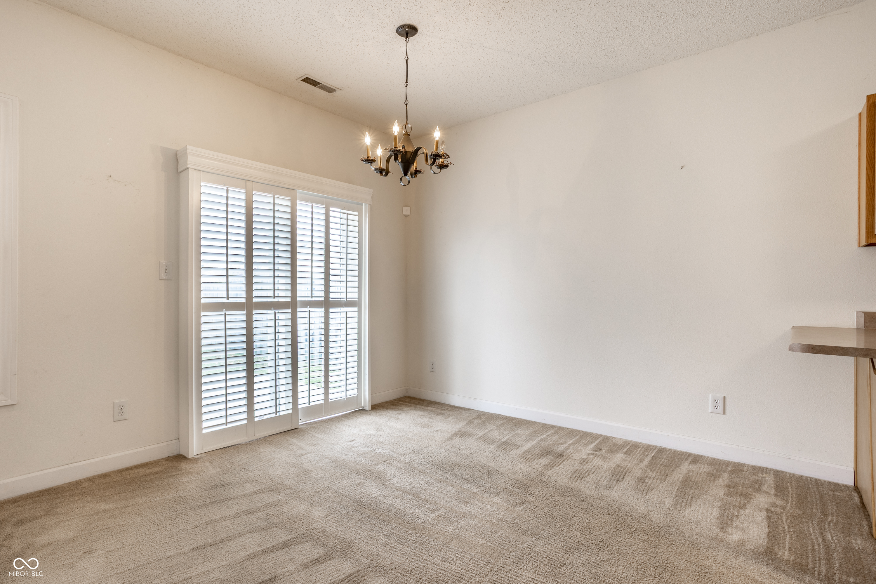 8122 Sand Ridge Circle Indianapolis, IN 46237 - Photo 11 of 33