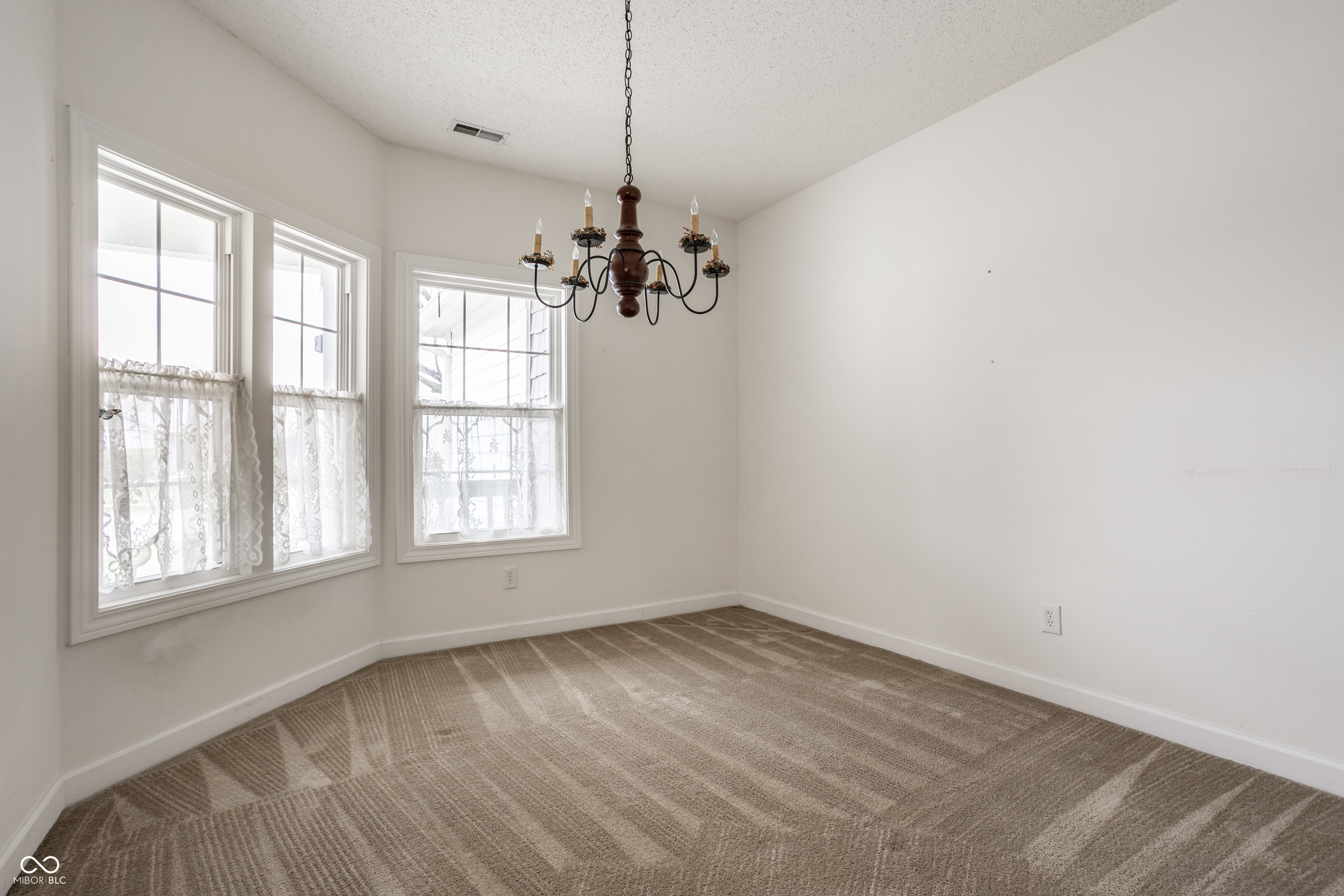 8122 Sand Ridge Circle Indianapolis, IN 46237 - Photo 18 of 33