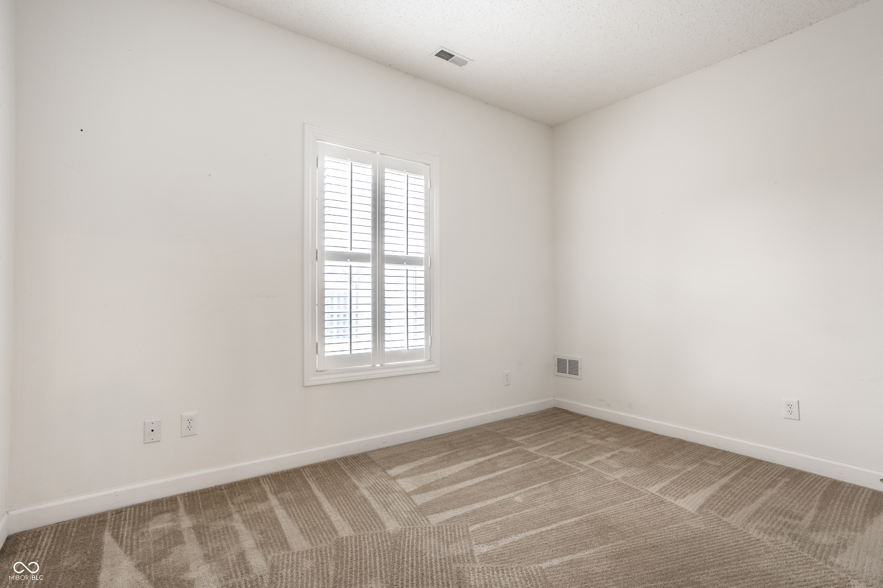 8122 Sand Ridge Circle Indianapolis, IN 46237 - Photo 26 of 33