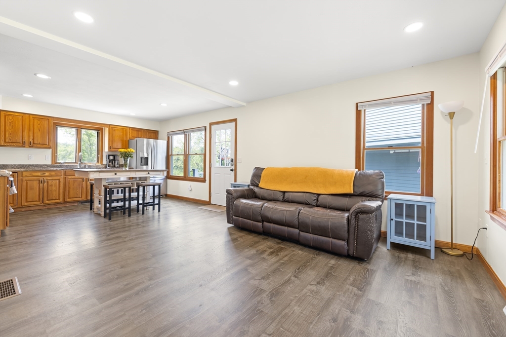 180 Great Road Littleton, MA 01460 - Photo 8 of 35 Gallery Image 8
