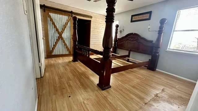 a view of entryway with wooden floor