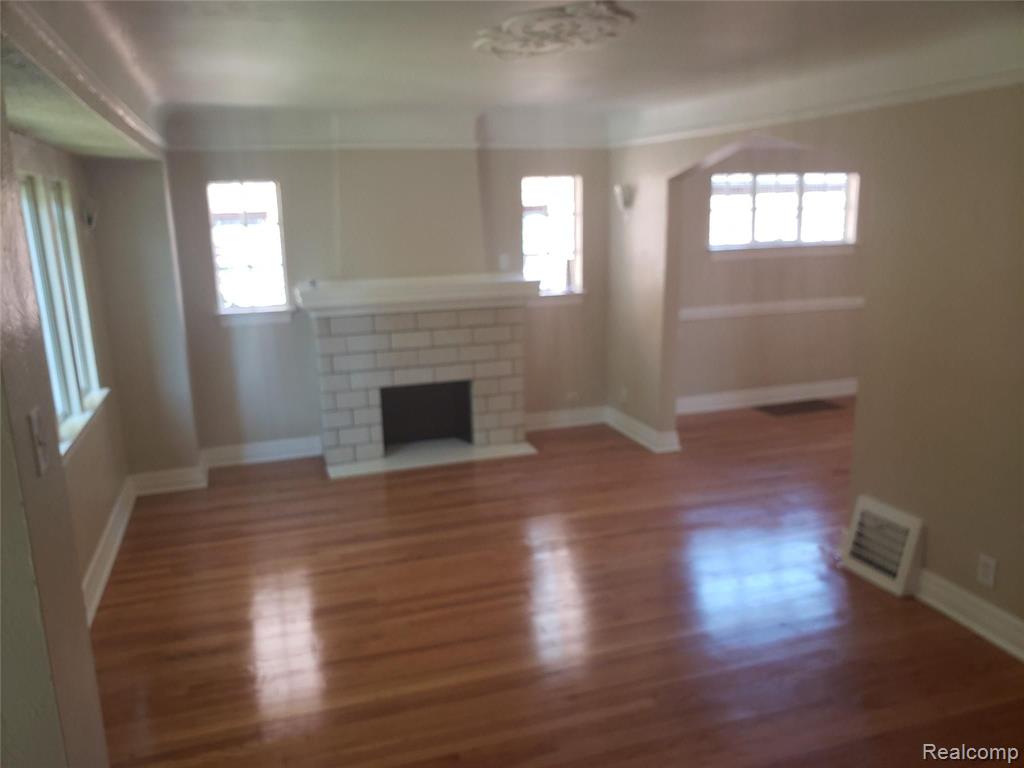 4810 Harvard Road Detroit, MI 48224 - Photo 7 of 15
