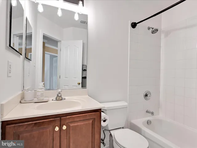 $464,990 | 7641 Pinewild Road, Seven Valleys, PA 17360