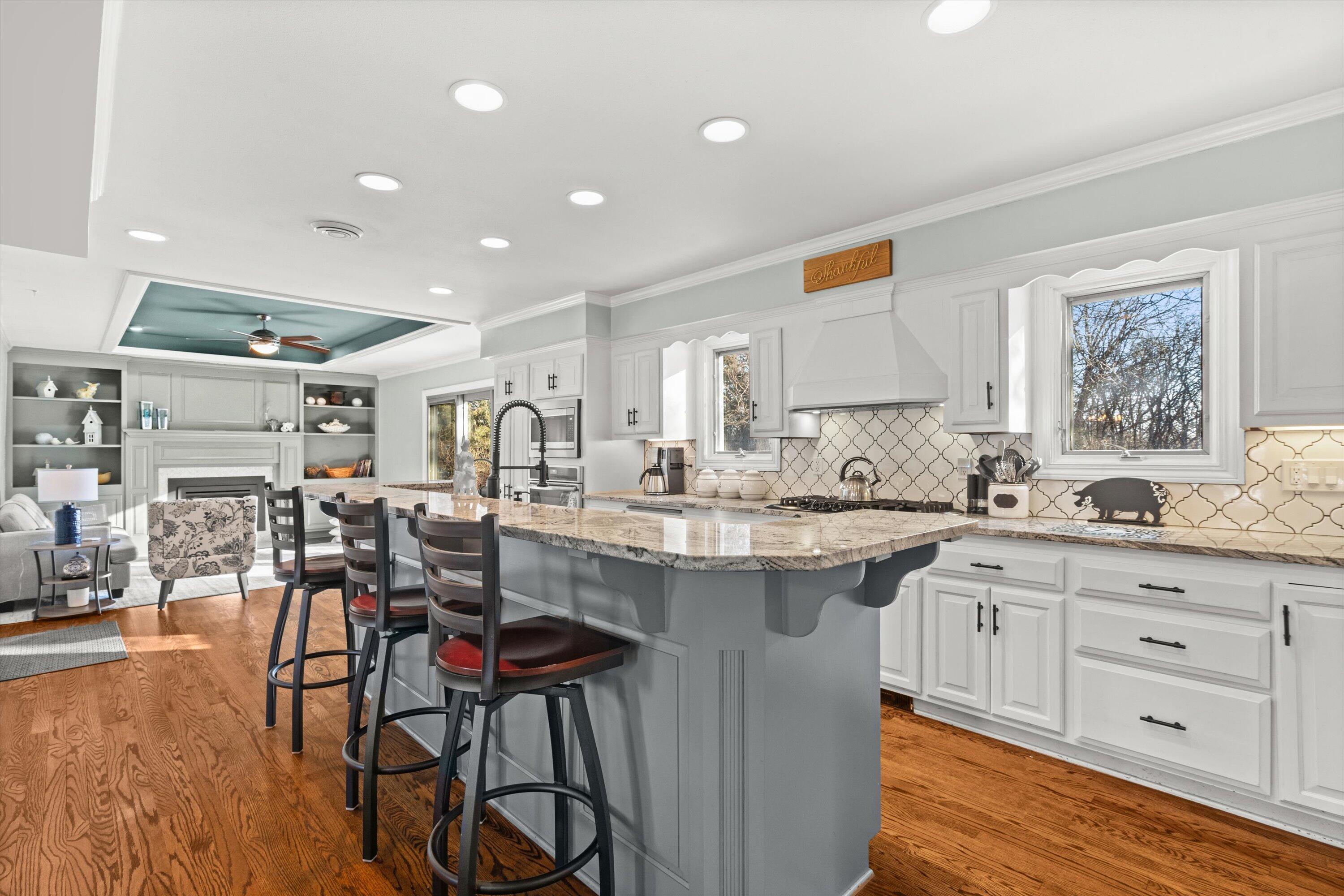 310 South Taliesin Road Wales, WI 53183 - Photo 16 of 66 19-Kitchen with Breakfast Bar