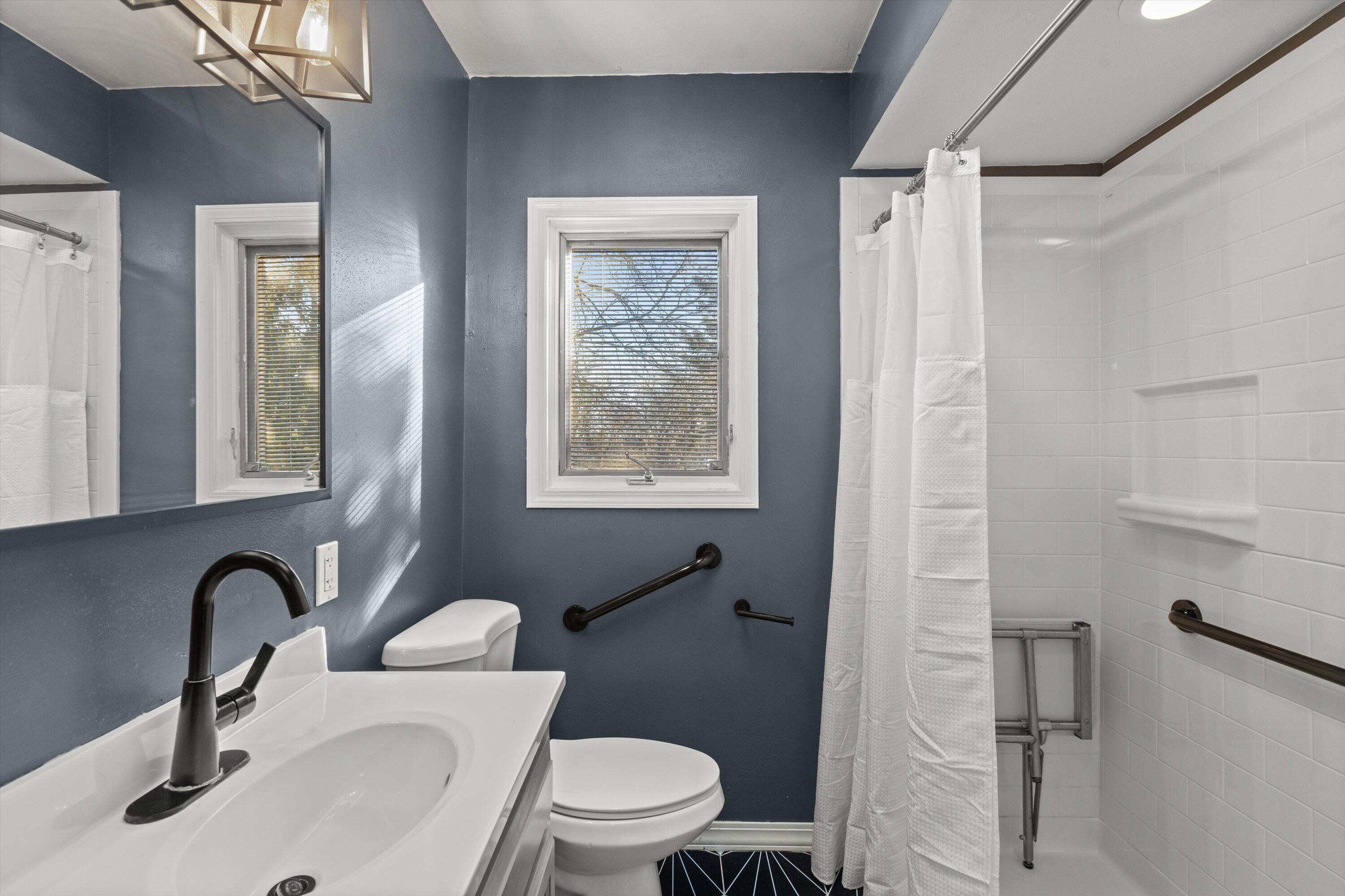 310 South Taliesin Road Wales, WI 53183 - Photo 33 of 66 39-Full Bath with Walk In Shower