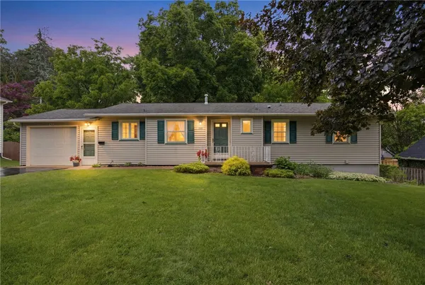 $229,000 | 435 Whipple Lane, Irondequoit, NY 14622