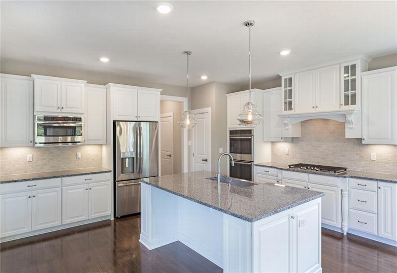 4409 Walnut Ridge Circle McDonald, PA 15057 - Photo 7 of 25 Gallery Image 7