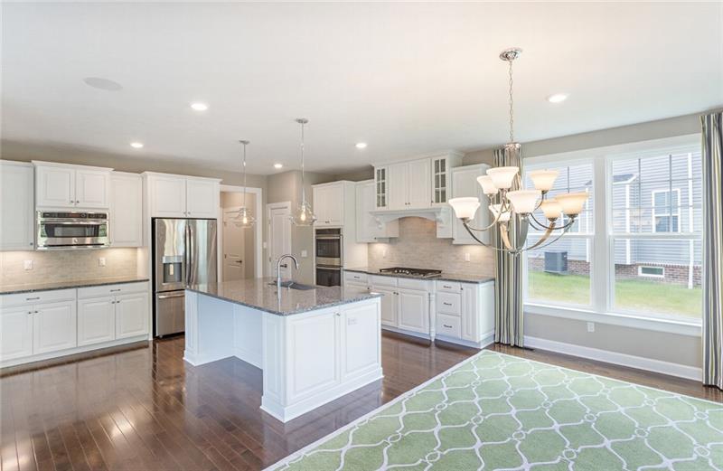 4409 Walnut Ridge Circle McDonald, PA 15057 - Photo 8 of 25 Gallery Image 8