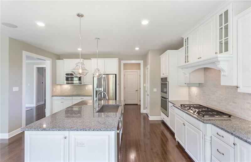 4409 Walnut Ridge Circle McDonald, PA 15057 - Photo 10 of 25 Gallery Image 10