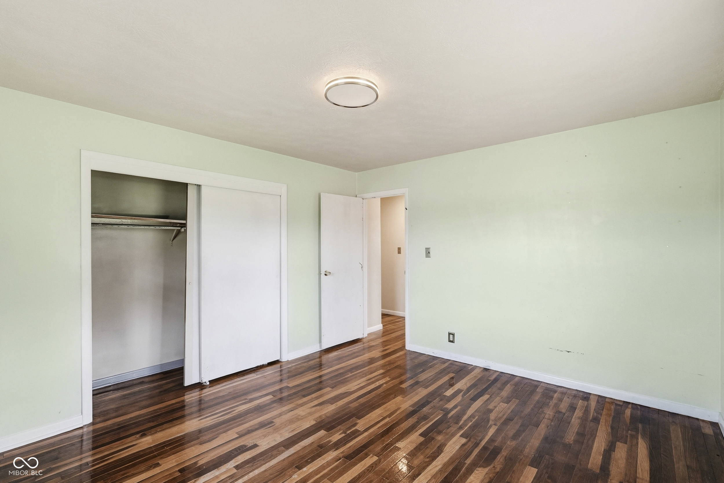 2915 North Mitthoefer Road Indianapolis, IN 46229 - Photo 13 of 42 Gallery Image 13