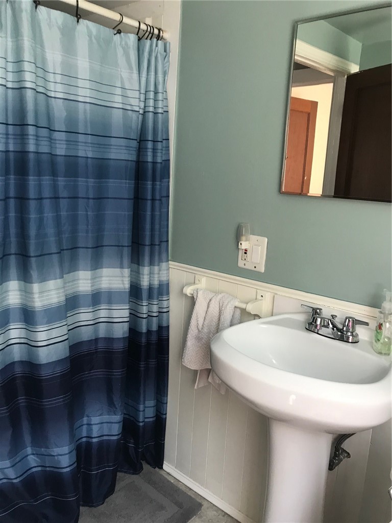 20 St James Road Narragansett, RI 02882 - Photo 10 of 17