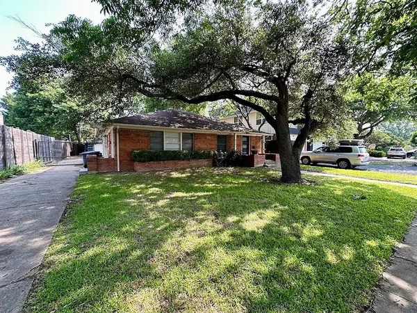 $1,375 | 6205 St Moritz Avenue, Dallas, TX 75214