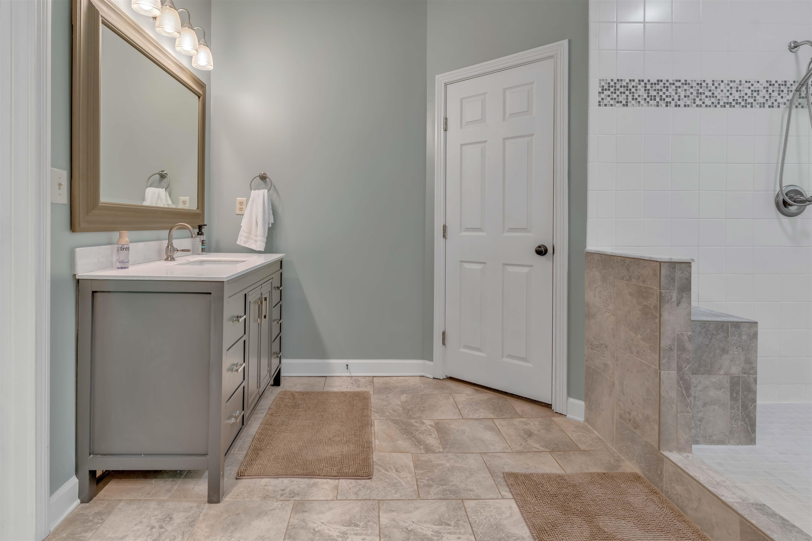 400 Great Oaks Road Eads, TN 38028 - Photo 22 of 40 a view of a bathroom from the hallway