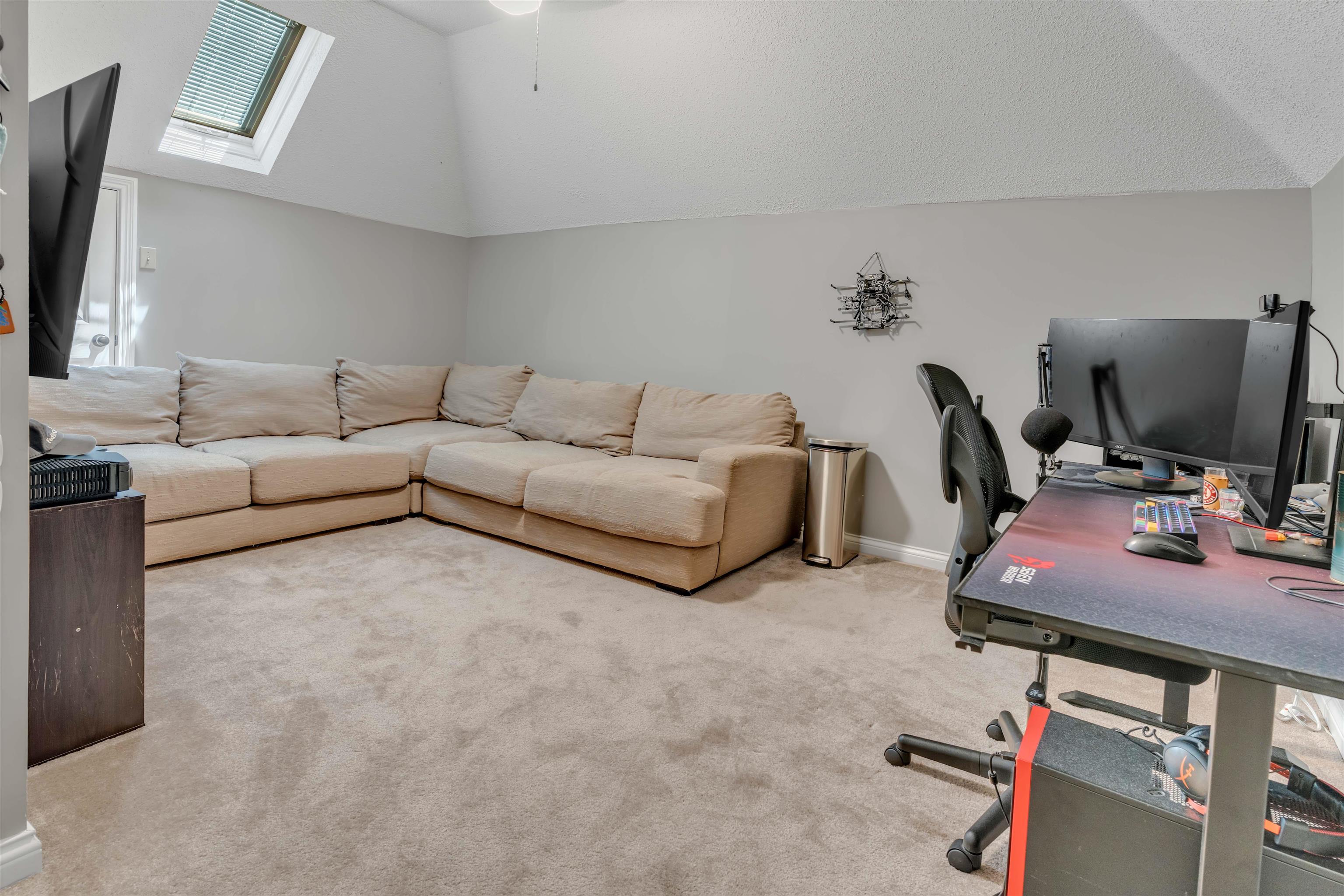 400 Great Oaks Road Eads, TN 38028 - Photo 35 of 40 a living room with furniture and a flat screen tv