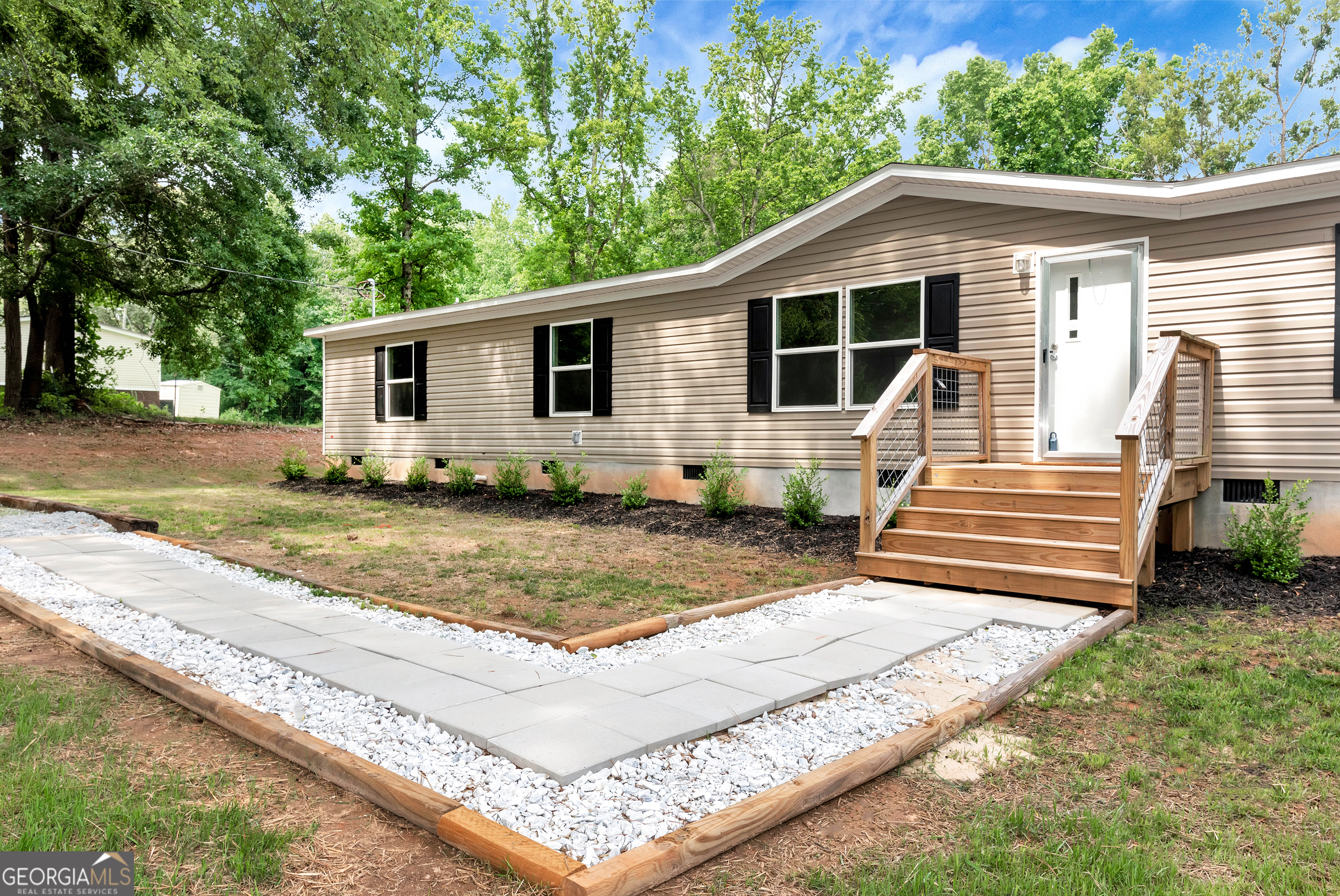 832 Stone Stewart Road Hull, GA 30646 - Photo 3 of 46